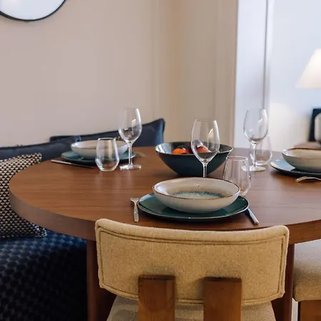 Ando Living - Abrantes 50 House דירה