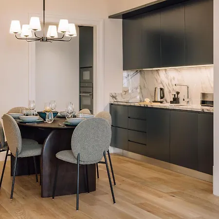 Ando Living - Abrantes 50 House דירה