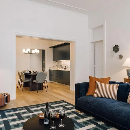 Ando Living - Abrantes 50 House