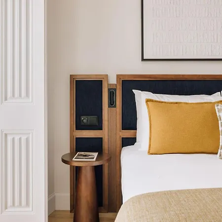 Ando Living - Abrantes 50 House