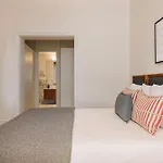 Apartahotel Ando Living - Abrantes 50 House 4*